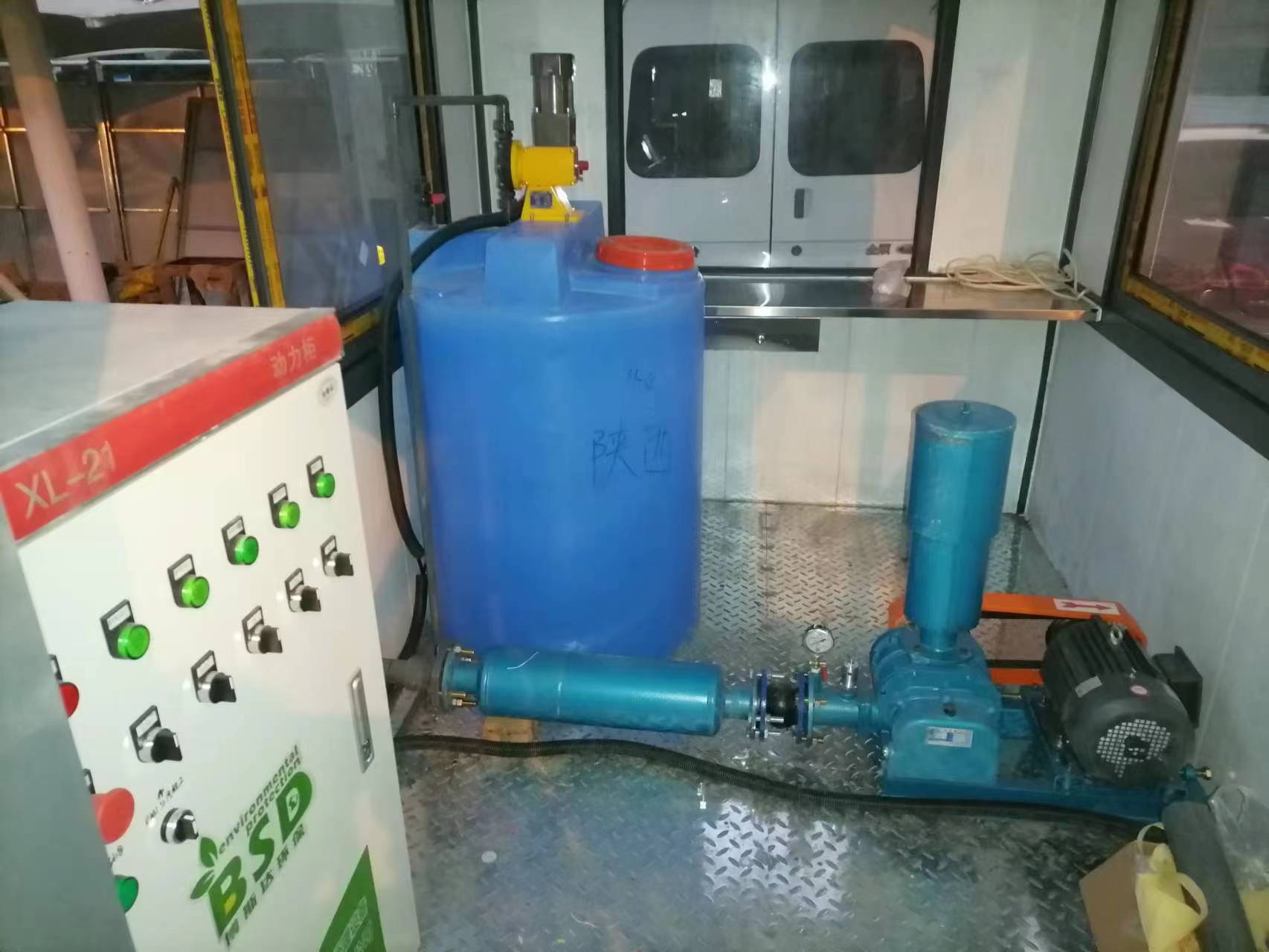 6566f54caee45.jpg 6566f54caee45.jpg